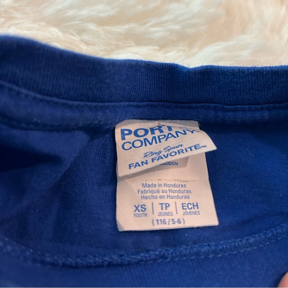 Just an 8 year old who loves bunnies shirt. Size XS, royal blue - Picture 2 of 9